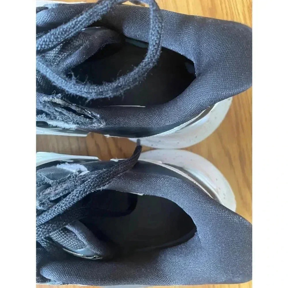 Nike Zoom Kyrie 5 Basketball Shoes - Black/White - Size 8 Bin A - Picture 9 of 10